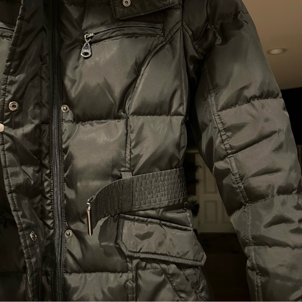 ❤️ Mark New York ANDREW MARC Down Jacket
Coat W/ Genuine Fur Hood Size Small❤️ - Picture 3 of 14